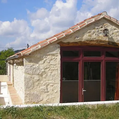 Niddouillet,piscine ,vue Imprenable Sur Vallee Hébergement de vacances