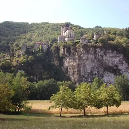 Hébergement de vacances Niddouillet,piscine ,vue Imprenable Sur Vallee *